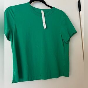 Lululemon T shirt